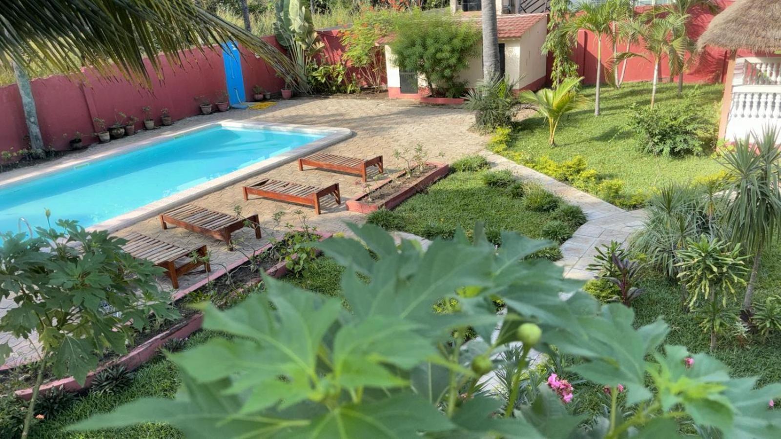 Heda House Bed & Breakfast Sanyang Exterior foto